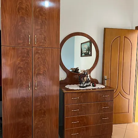 Dc Apartment *